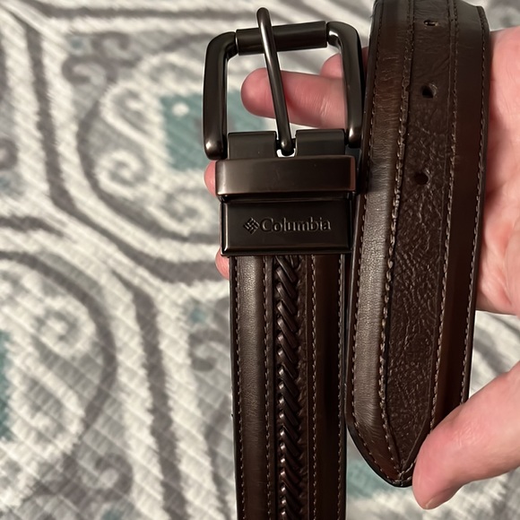 Columbia Men’s reversible belt size 36 - Picture 2 of 4